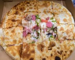 فطيرة سوسيس